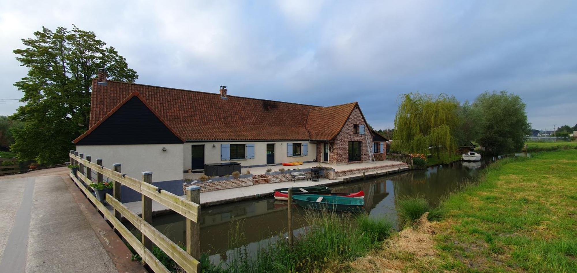 Au Chemin Du Paradis Gite De 10 Personnes 4 Etoiles Saint-Martin-Lez-Tatinghem Exterior photo